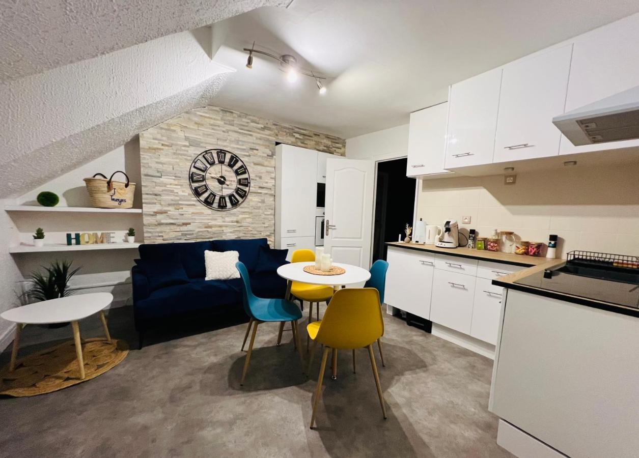 Appartement « My Love » Sainte-Savine Bagian luar foto